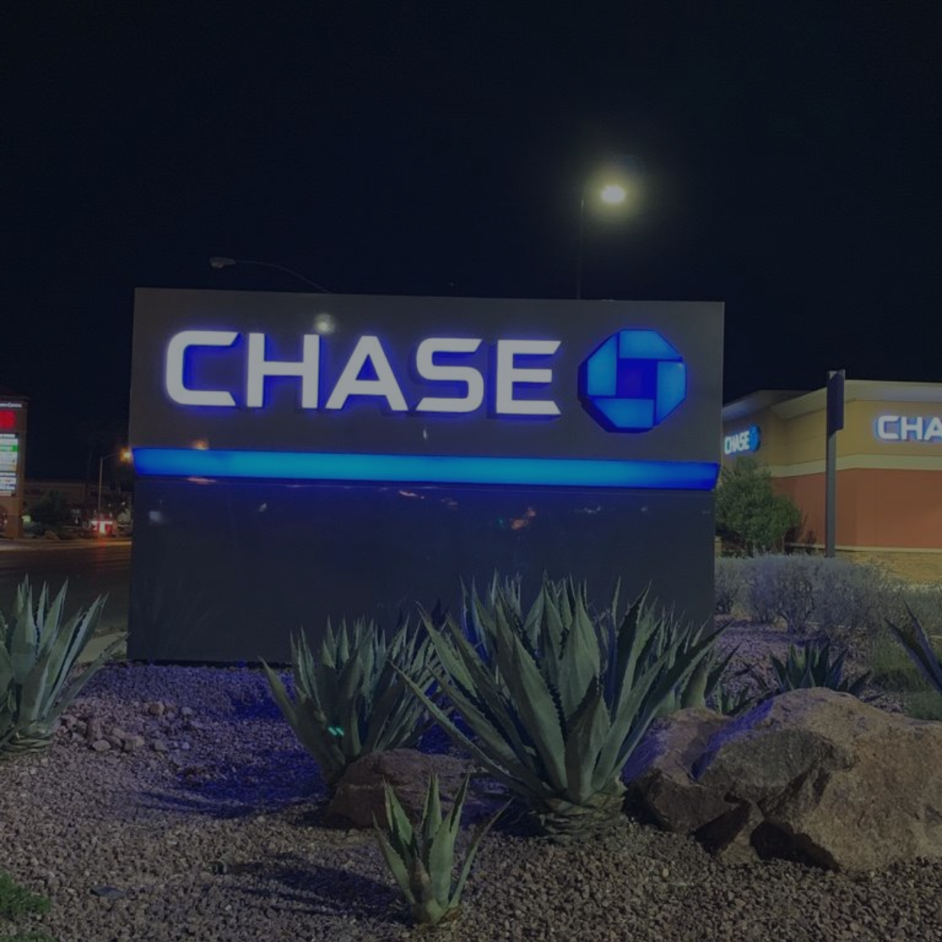 Chase Bank Signage Lighting iVueit