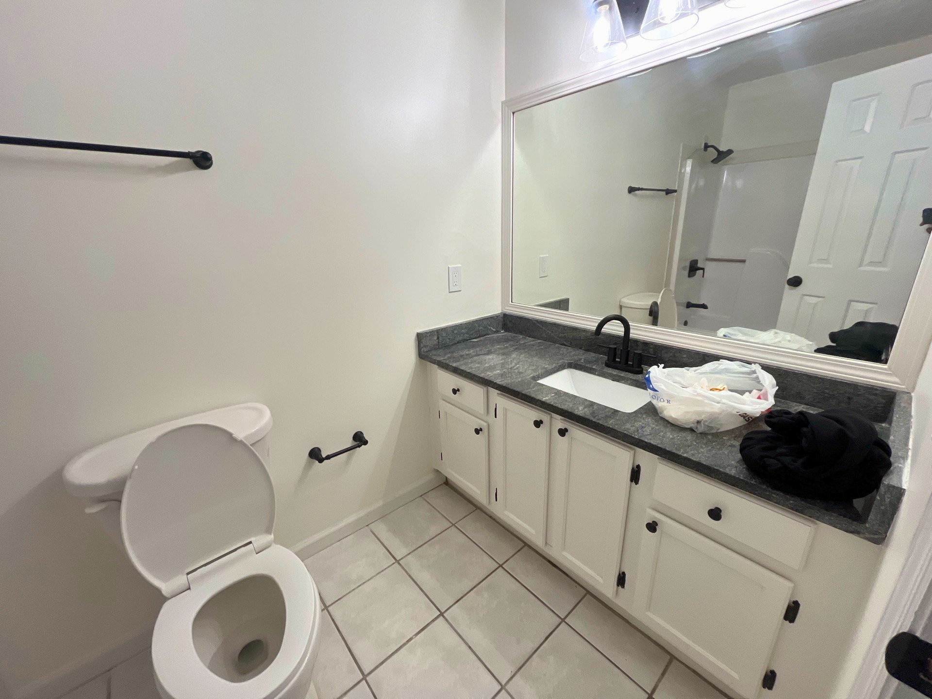 Bathroom documented during residential move-in inspection